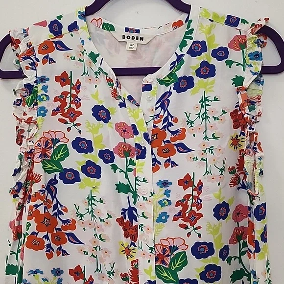 Boden Flame Scarlet Diamond Terrace Alicia Red and Pink Floral Blouse Size 8 - Picture 3 of 16